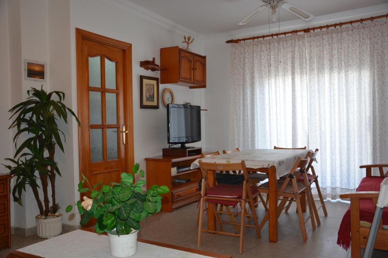 Apartamento Apartamento en el centro de Conil, todo a un paso Conil De La Frontera Exterior foto